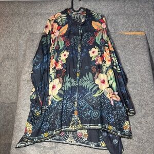 Johnny Was Blue Cream Carly Jessa 100% Silk Printed Tunic Top Womens Size Large